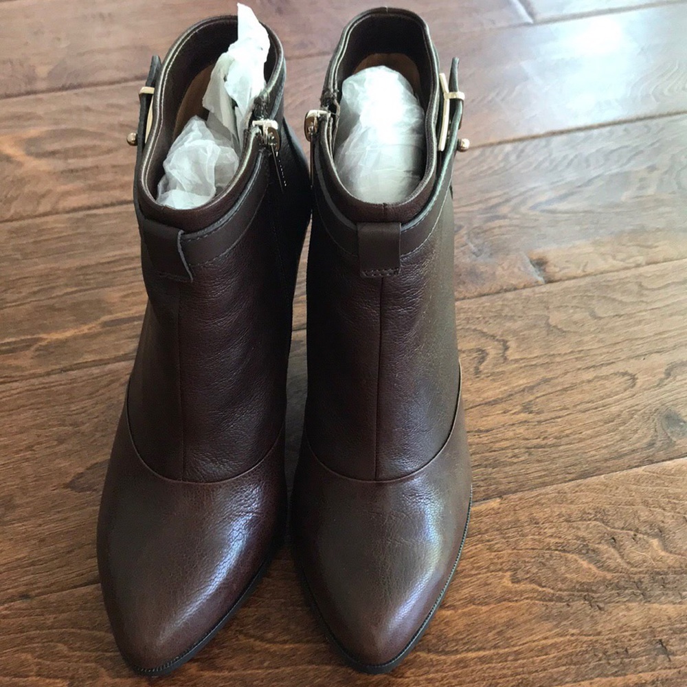 Brown coach shoes